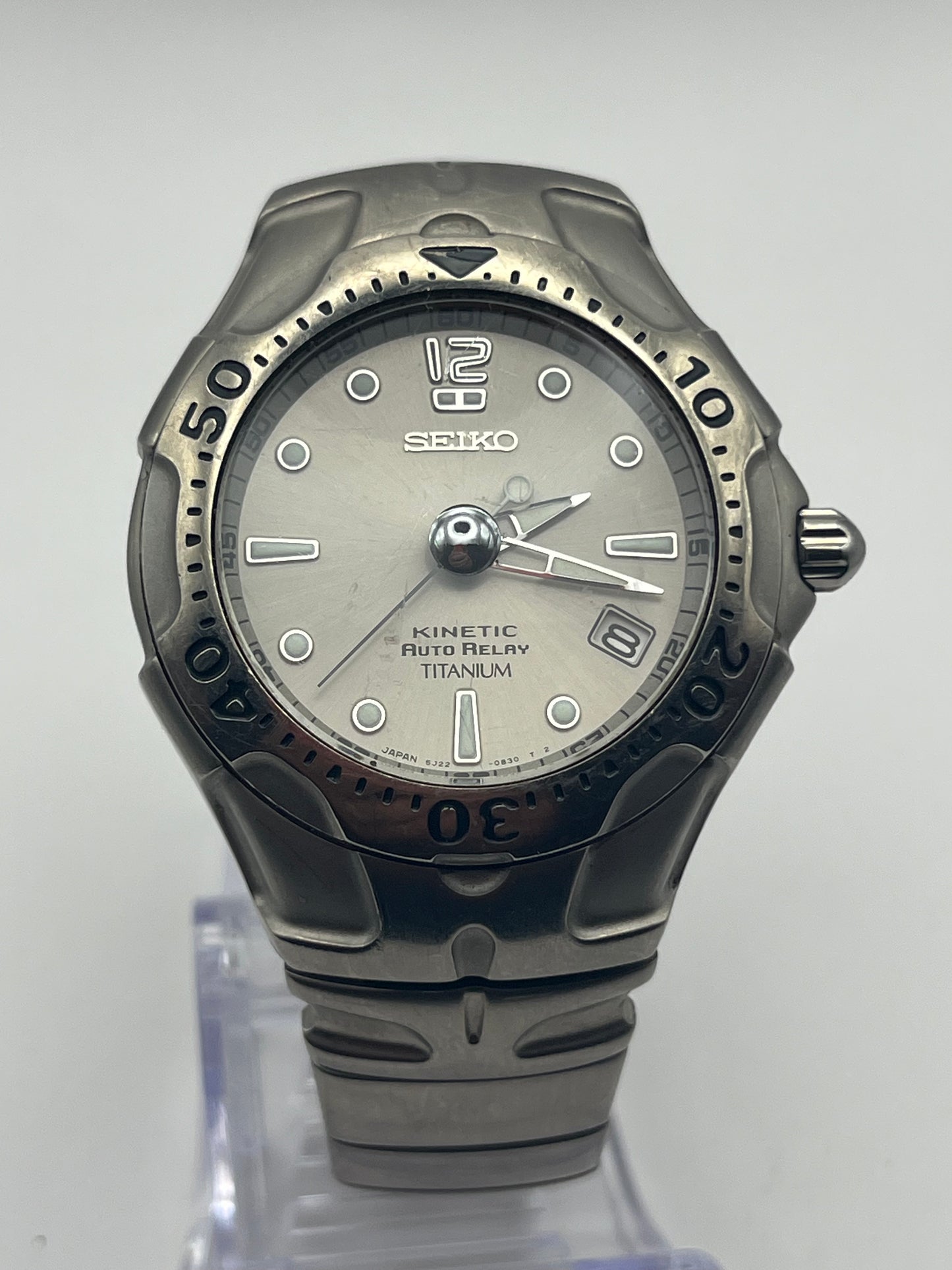 Seiko Kinetic Auto Relay Titanium 5J22-0B80 - Mars 2000