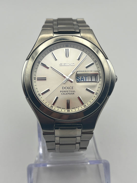 Seiko Dolce 8F33-0030 — Calendrier Perpétuel Titane 1993