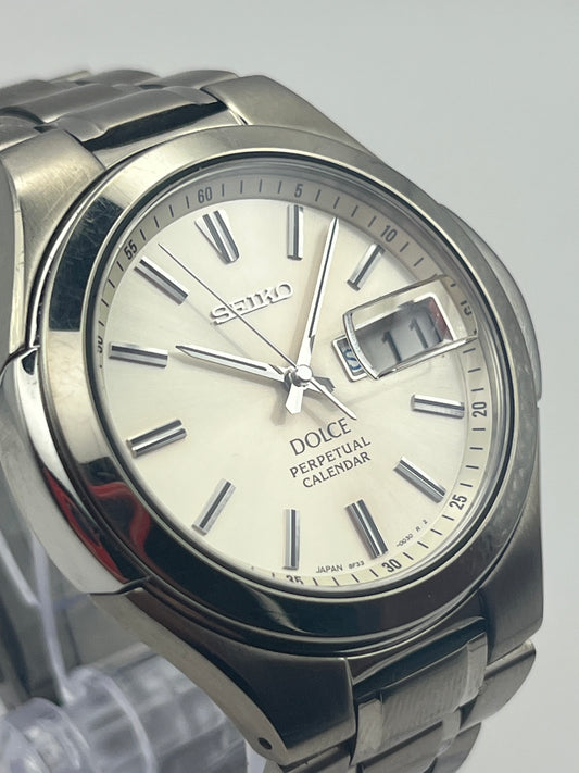 Seiko Dolce 8F33-0030 — Calendrier Perpétuel Titane 1993