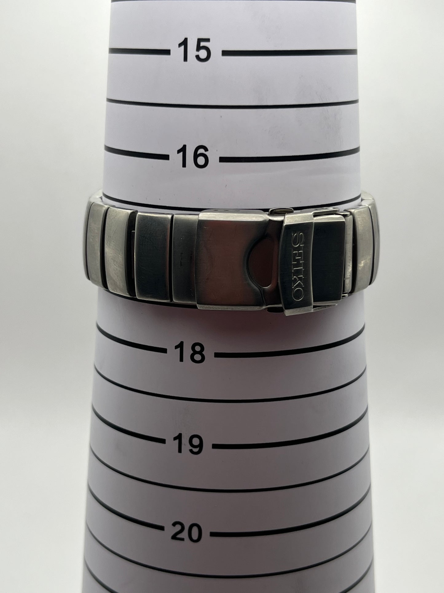 Seiko Kinetic Auto Relay 5J22-0B80 Noire — Titane